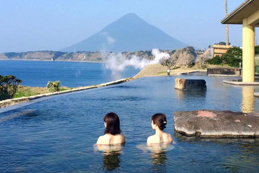 Top Onsen Experiences in Japan - 10 Hot Springs Destinations to Visit